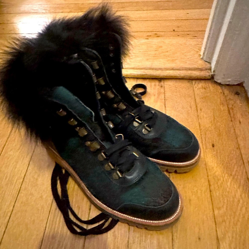 MR AND MRS ITALY BOOTIES GREEN AND BLACK